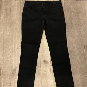 Black Skinny Stretch Pants from AE, size 4